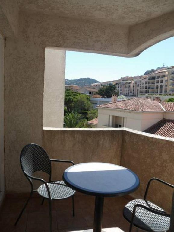 Hotel Le Rocher Calvi  Habitación foto